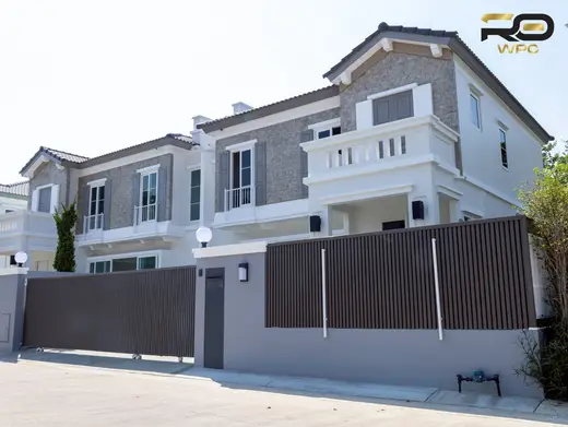 ระแนงทึบเซาะร่อง 4 ช่อง — รูปหน้างานจริงรูปที่ 10